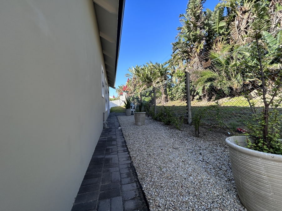 3 Bedroom Property for Sale in Marina Martinique Eastern Cape